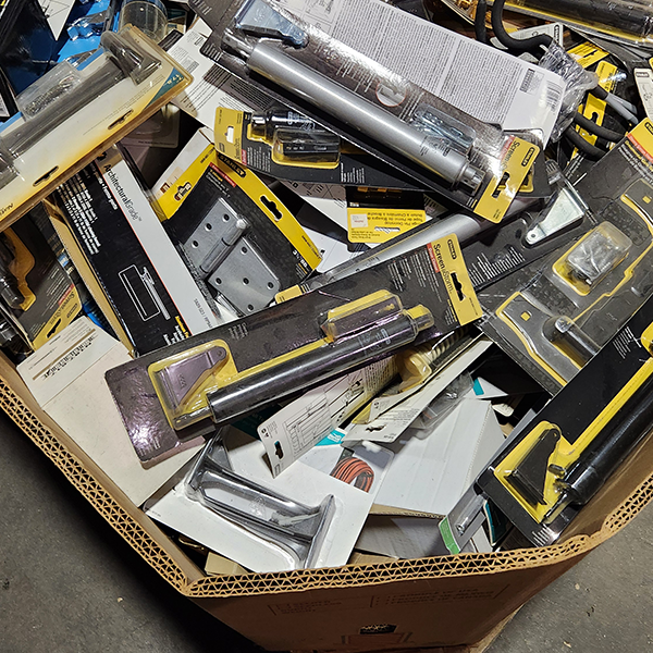 Hardware 02 Pallet