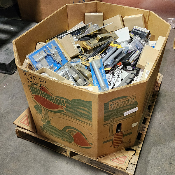 Hardware 03 Pallet