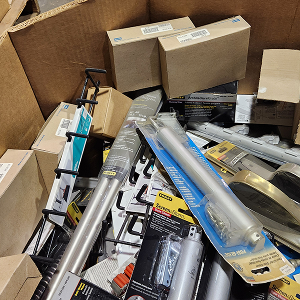 Hardware 03 Pallet