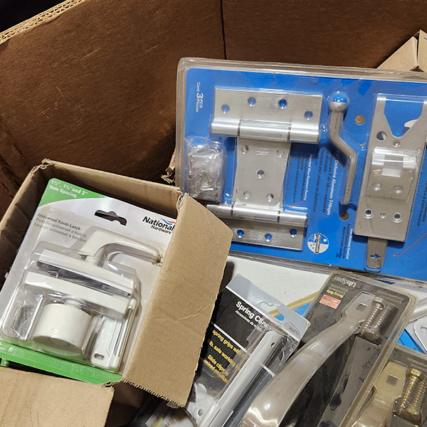 Hardware 03 Pallet