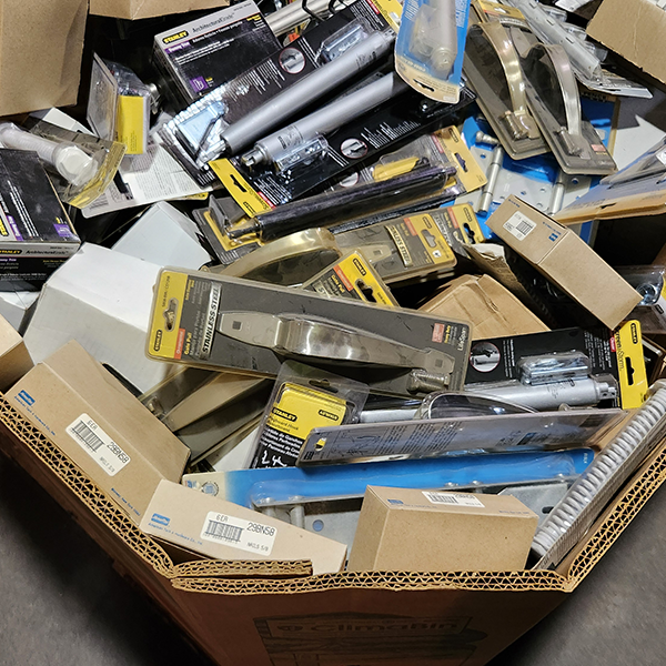 Hardware 03 Pallet