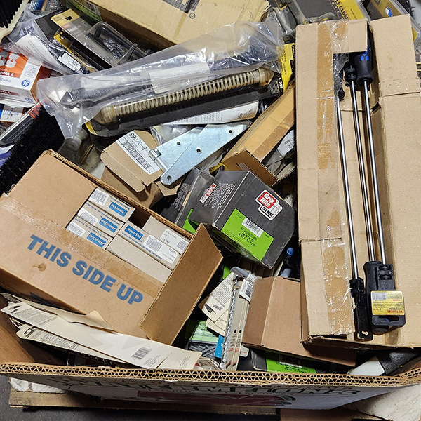 Hardware 06 Pallet