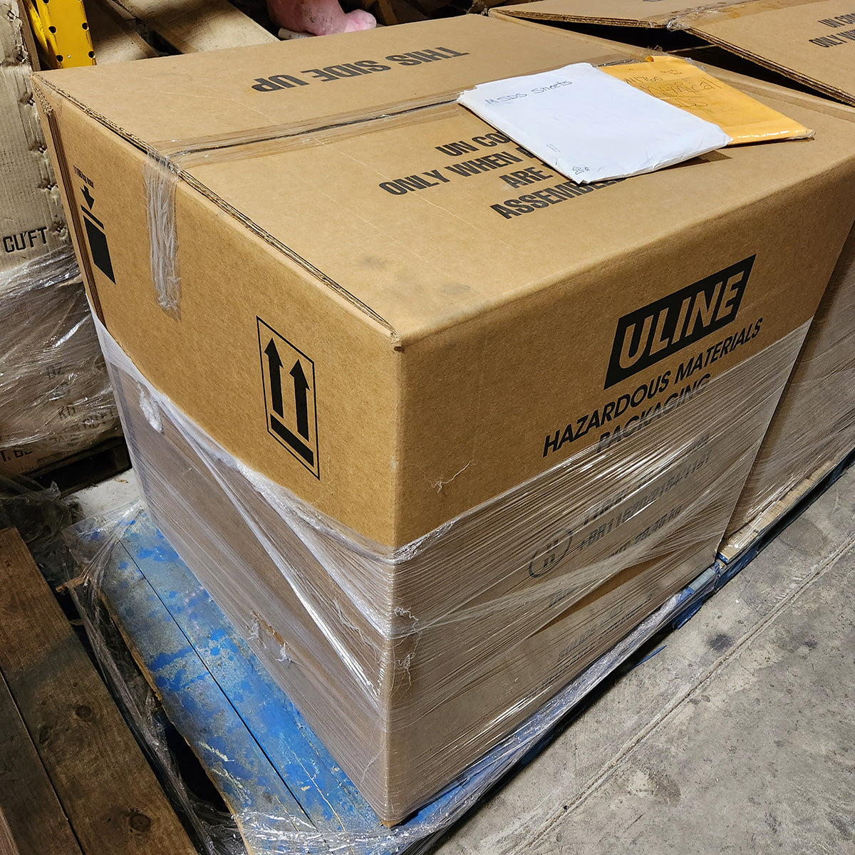 White Emulsion Bowl Cleaner Pallets