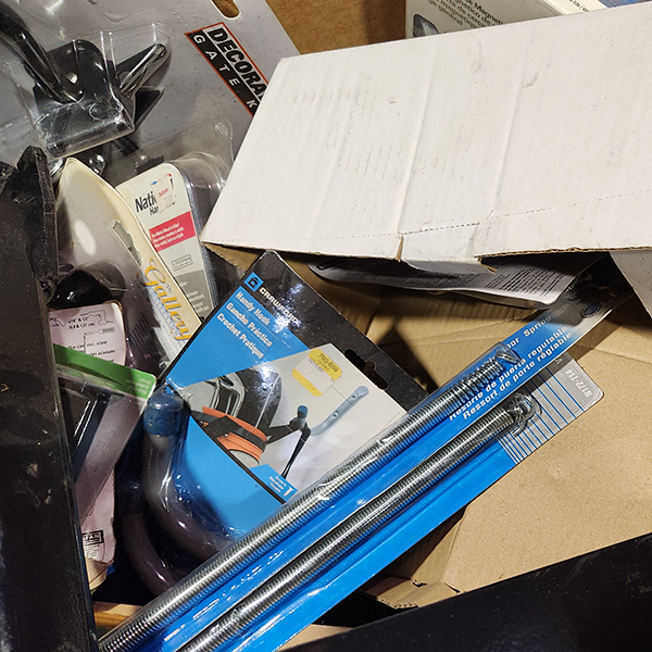 Hardware 01 Pallet