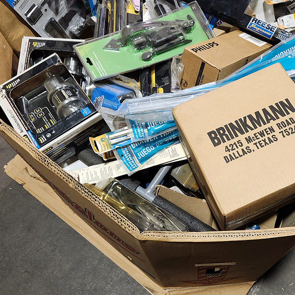 Hardware 01 Pallet