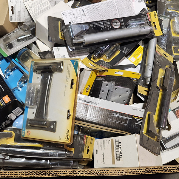 Hardware 02 Pallet