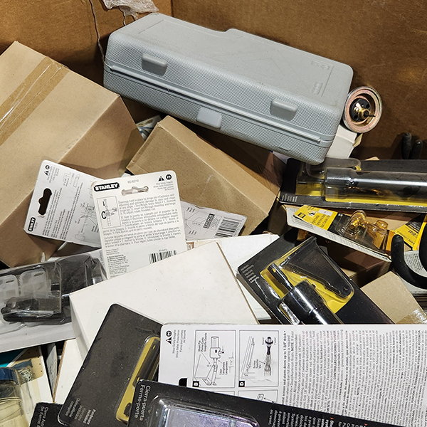 Hardware 02 Pallet