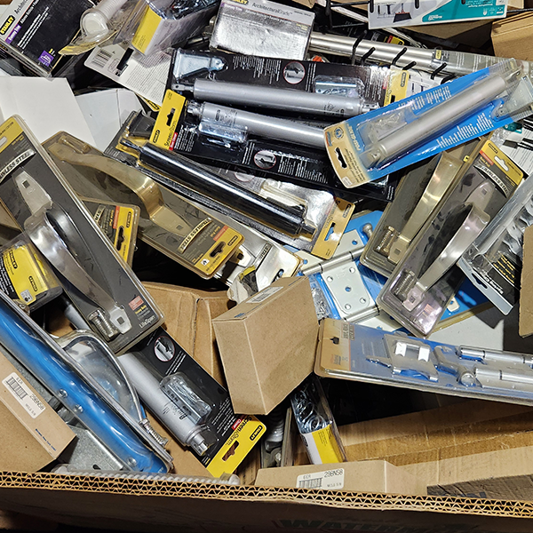 Hardware 03 Pallet