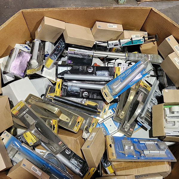 Hardware 03 Pallet