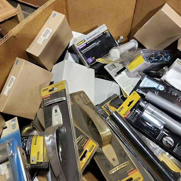 Hardware 03 Pallet