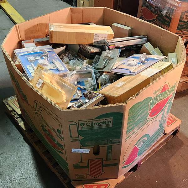 Hardware 05 Pallet