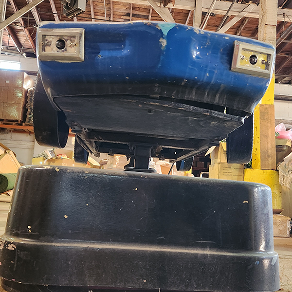 Long Blue Racer Kiddie Ride