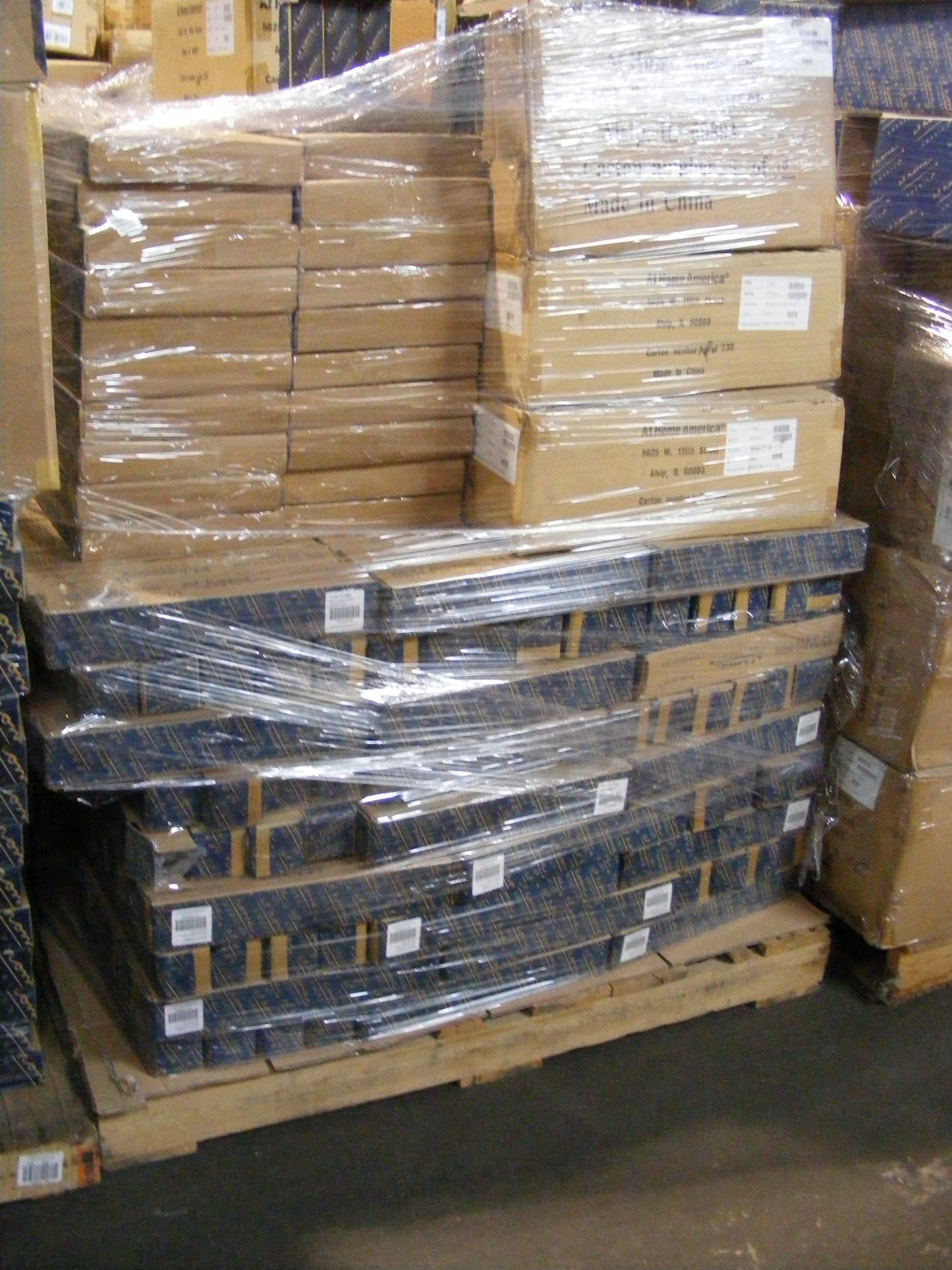 Assorted At Home America Home Décor Pallets